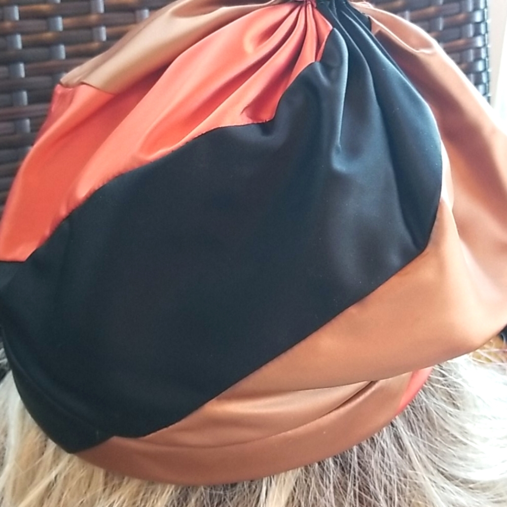 60's GENE DORIS Groovy Satin Pinwheel Organge Black Silky City Beret Artist Hat - Picture 7 of 12